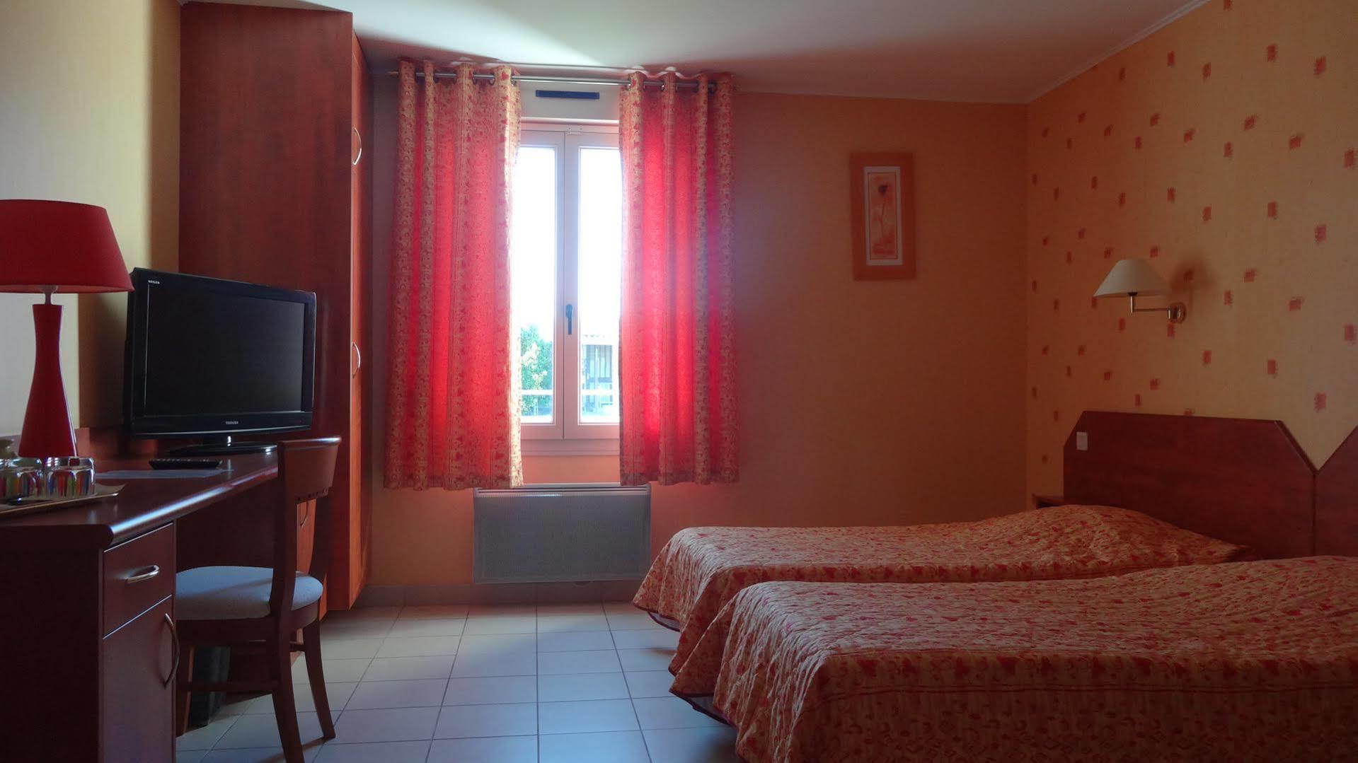 Logis Le Relais De Vacherauville Kültér fotó