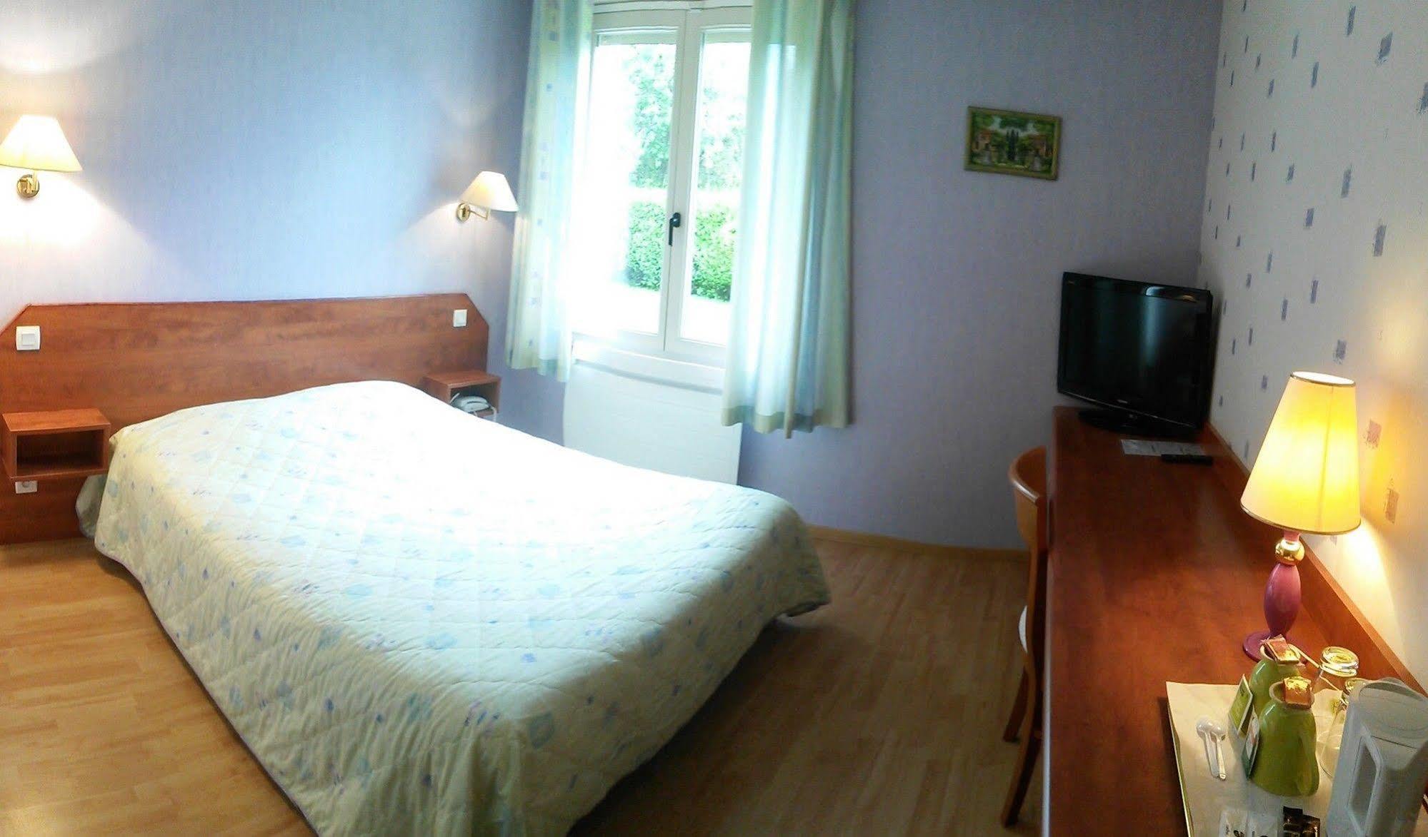 Logis Le Relais De Vacherauville Kültér fotó